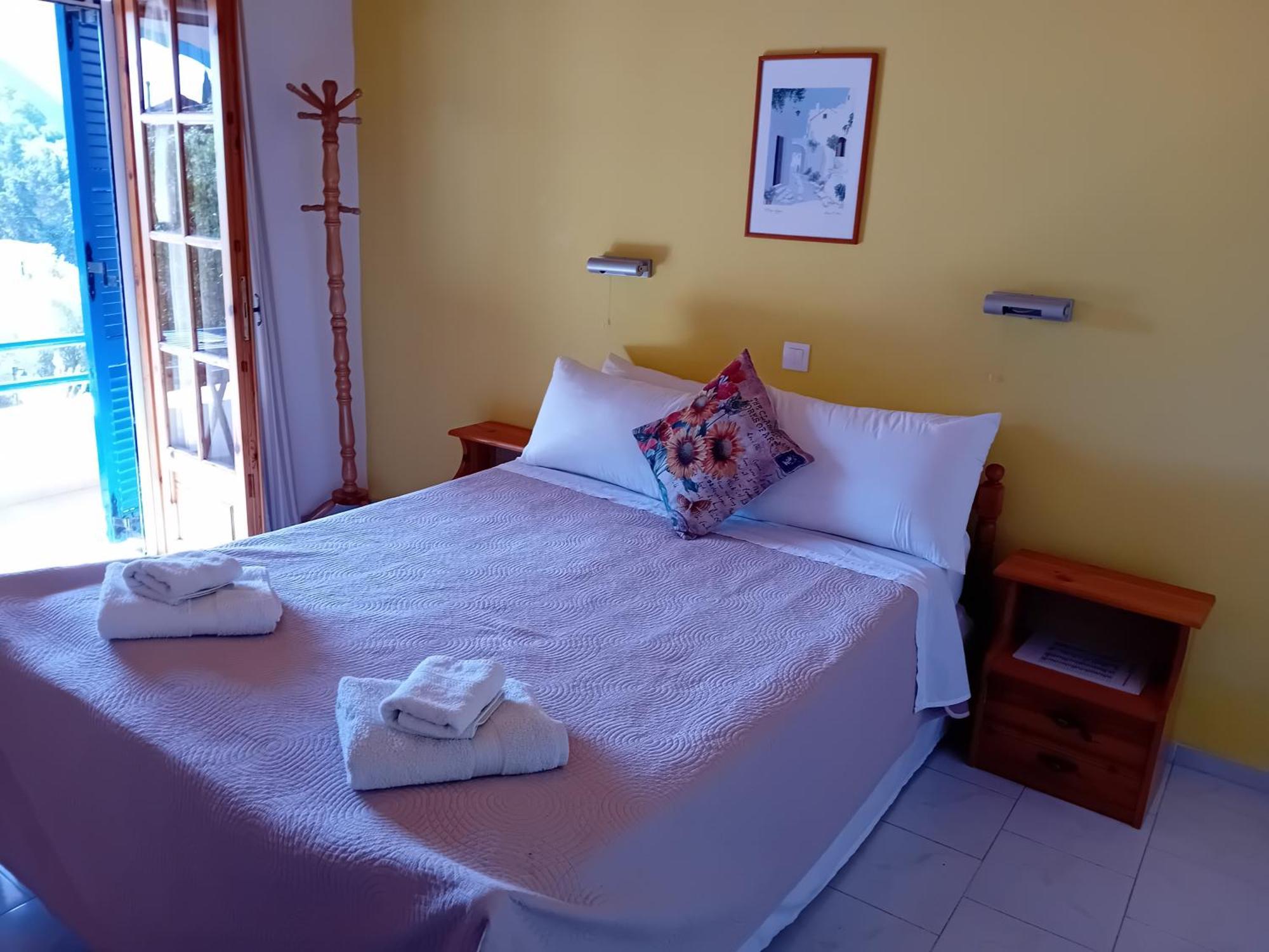 Spiti Melianou Apartment อายีโอส เยออร์ยิโอส ปากอน ภายนอก รูปภาพ