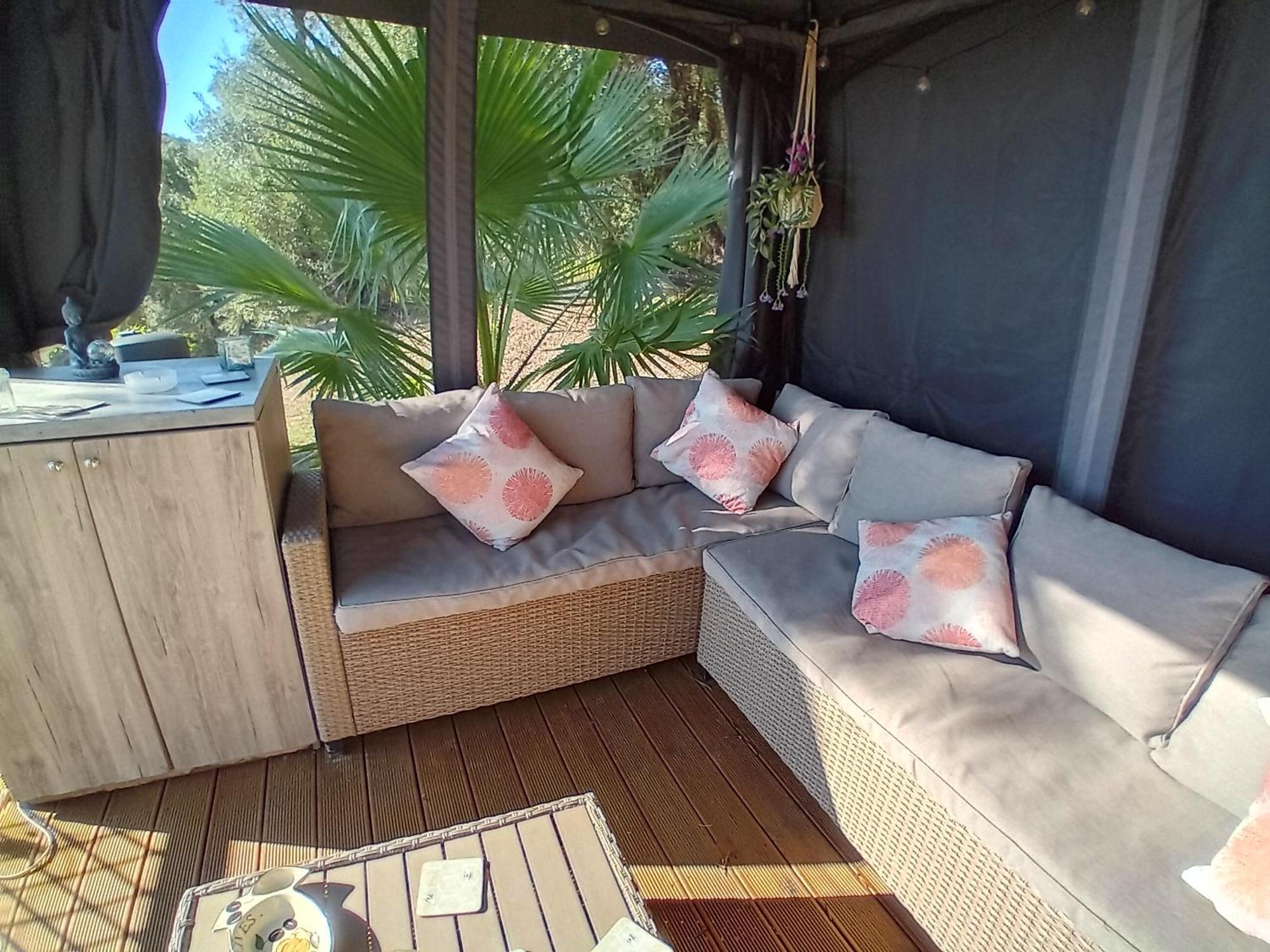 Spiti Melianou Apartment อายีโอส เยออร์ยิโอส ปากอน ภายนอก รูปภาพ